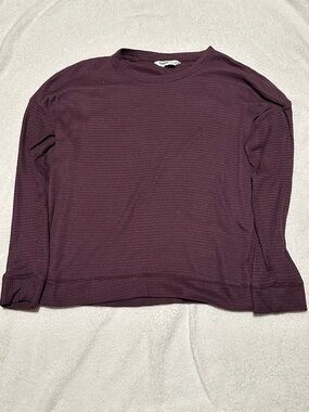 Sonoma Women’s Long Sleeve Deep Plum Waffle Knit Crewneck Shirt Size Medium